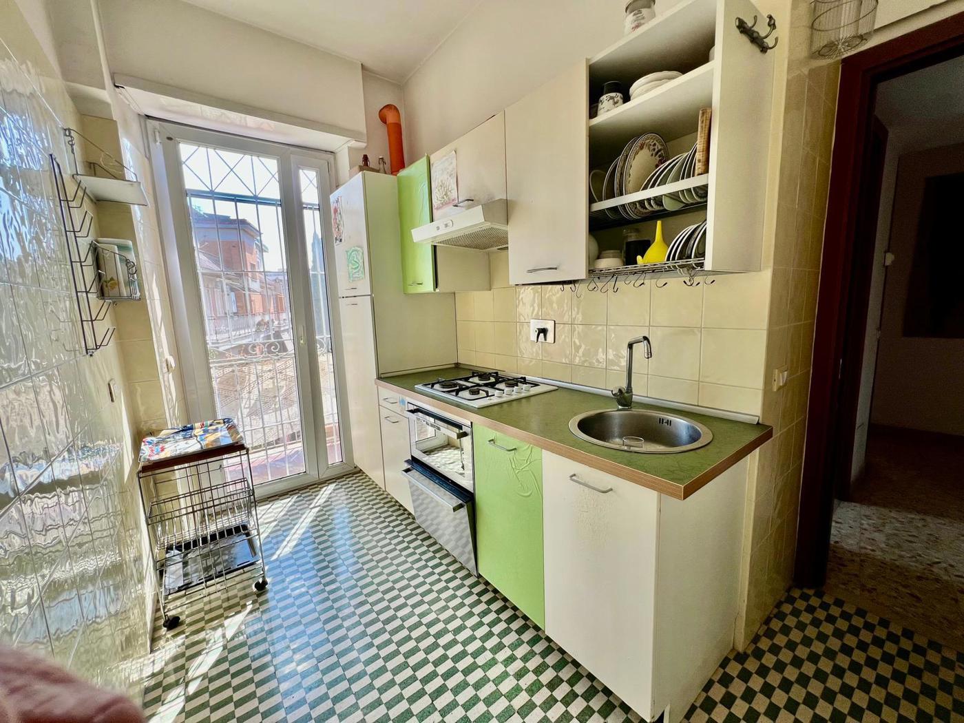 N. 8 - CUCINA.jpeg