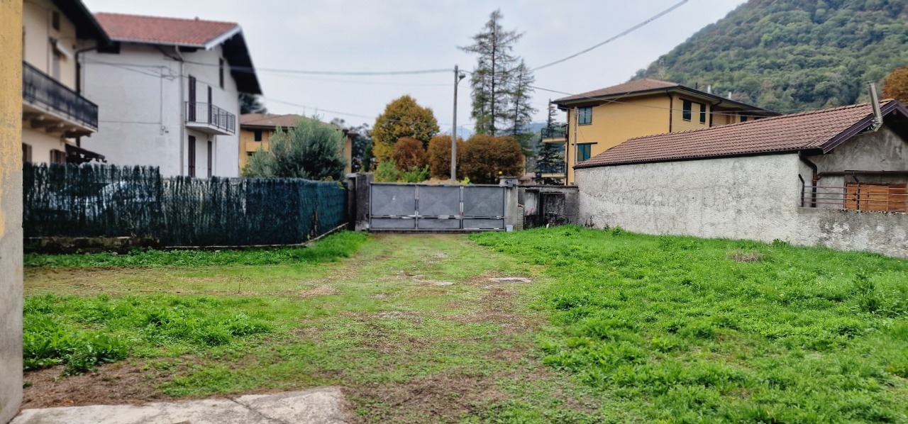 Esterni proprieta