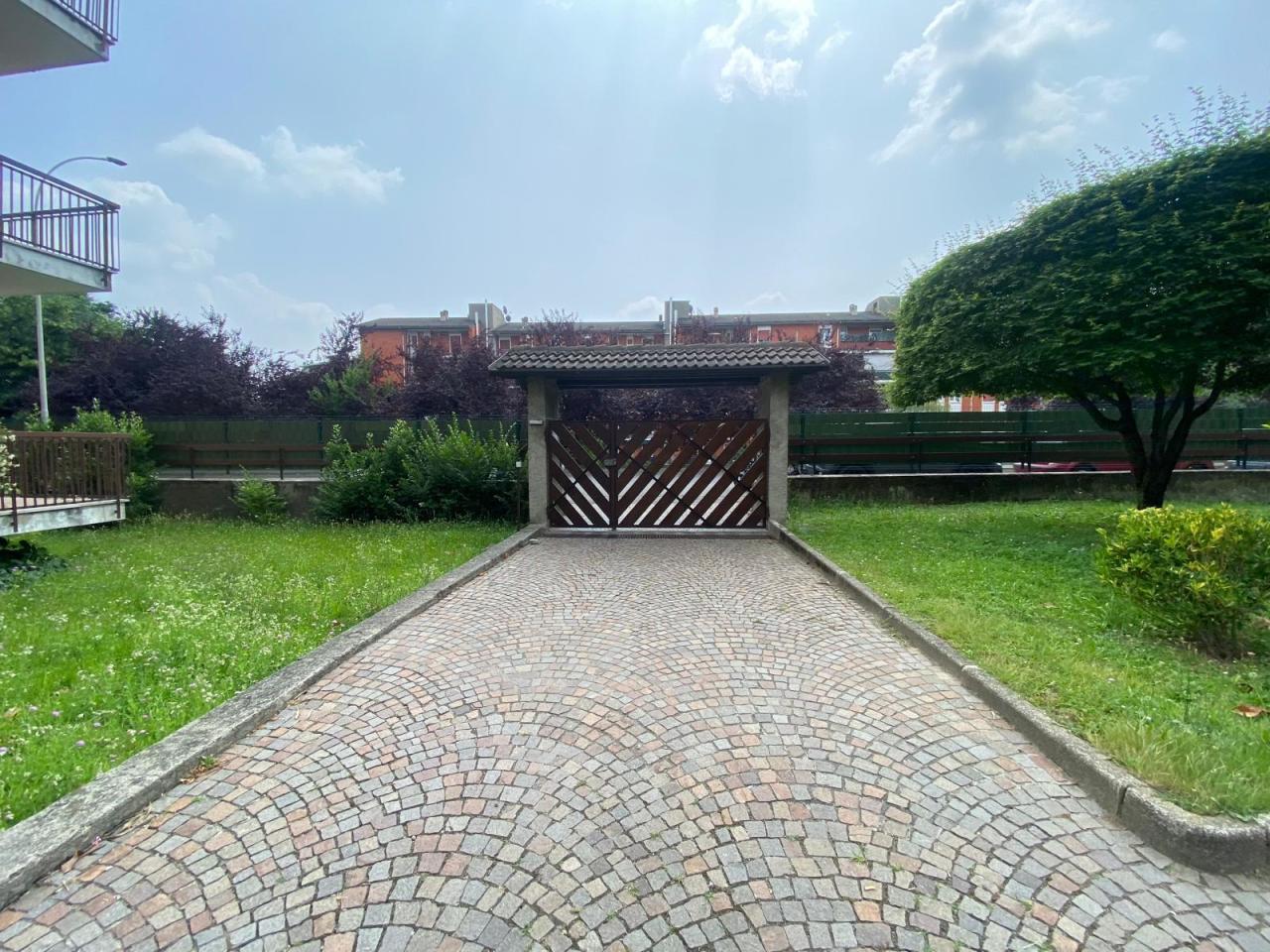 Ingresso contesto condominiale
