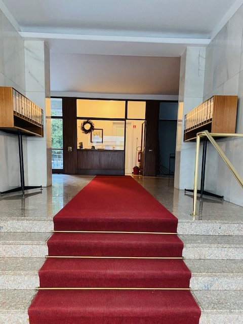 Ingresso-portineria condominiale
