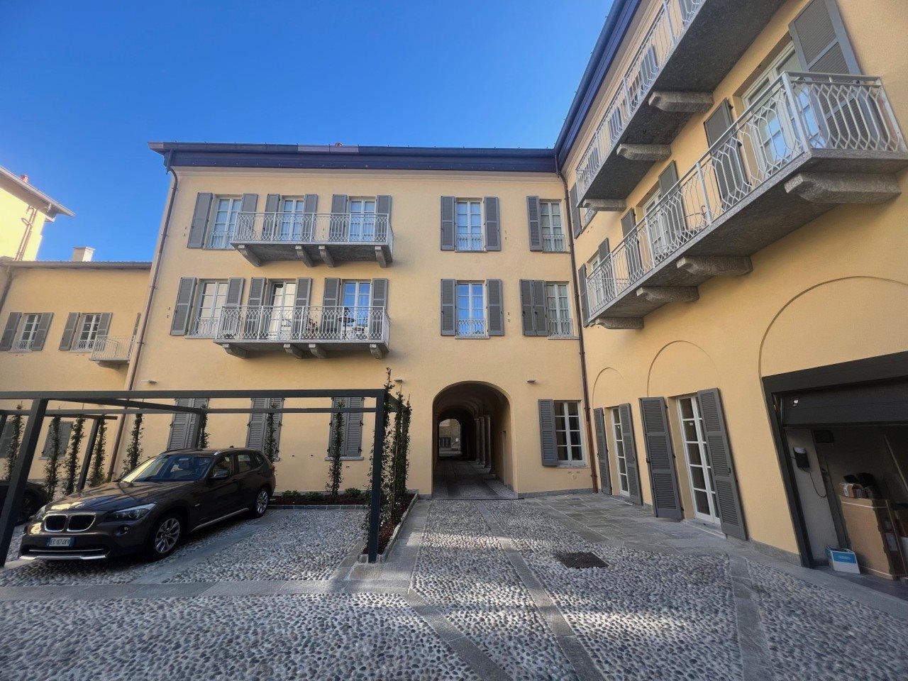 Cortile condominiale