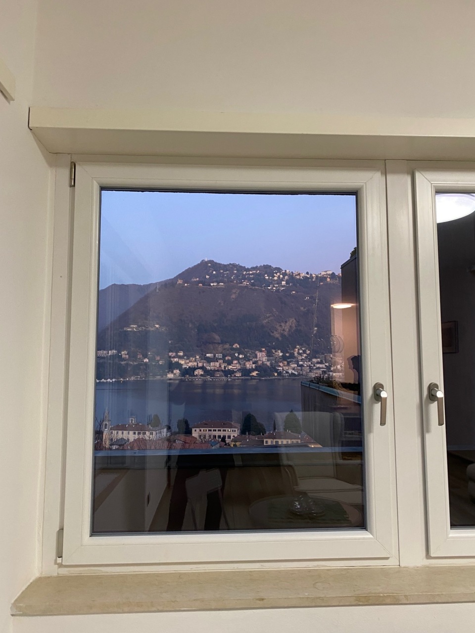 Dettagli vista da interno appartamento