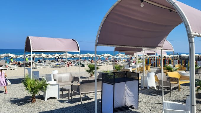 Spiaggia lido Ciro Marina