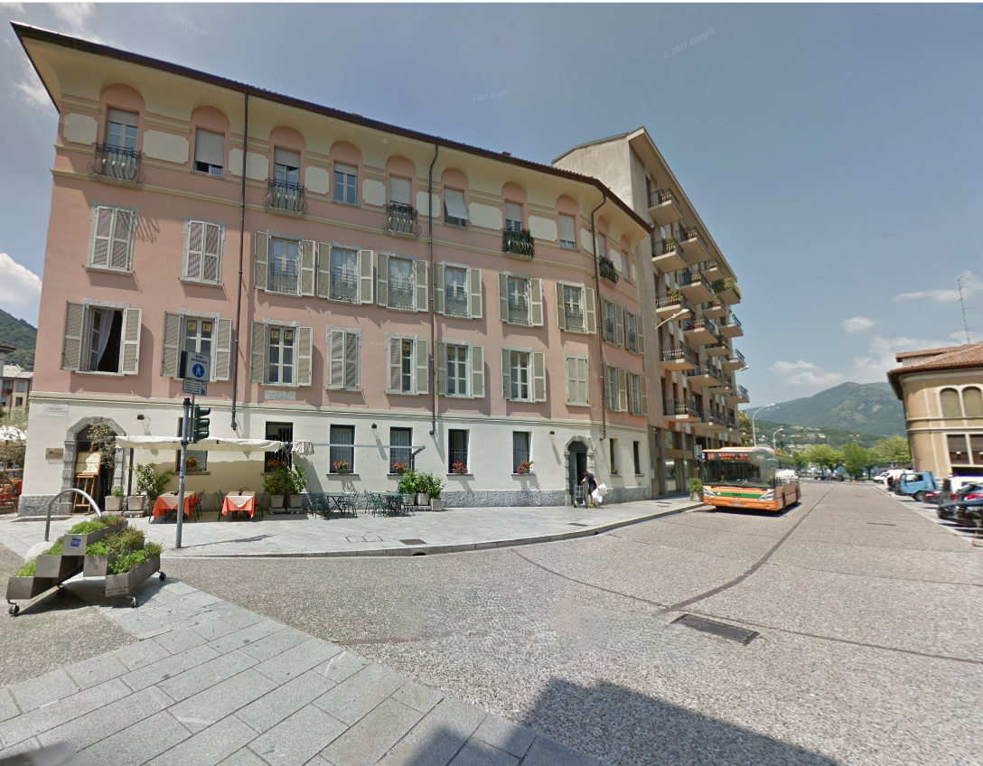 via Cairoli