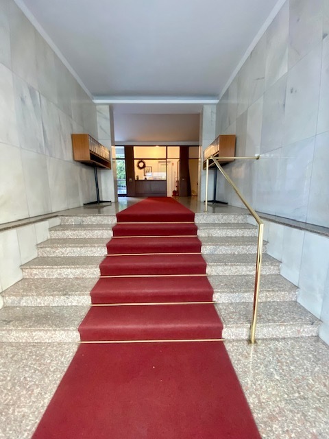 Ingresso-portineria condominiale