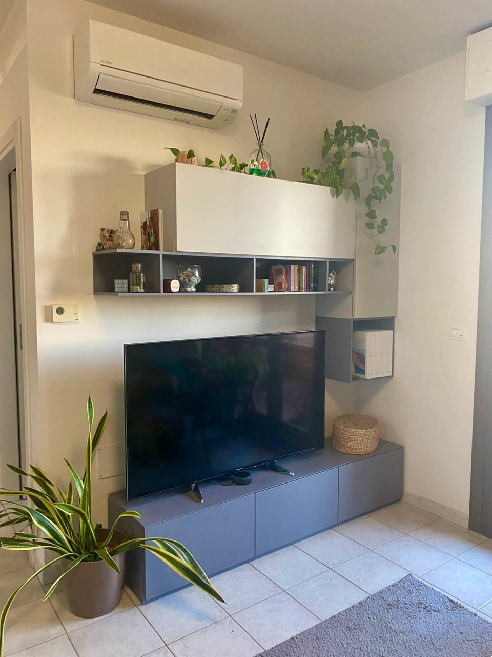 SALA1.jpg