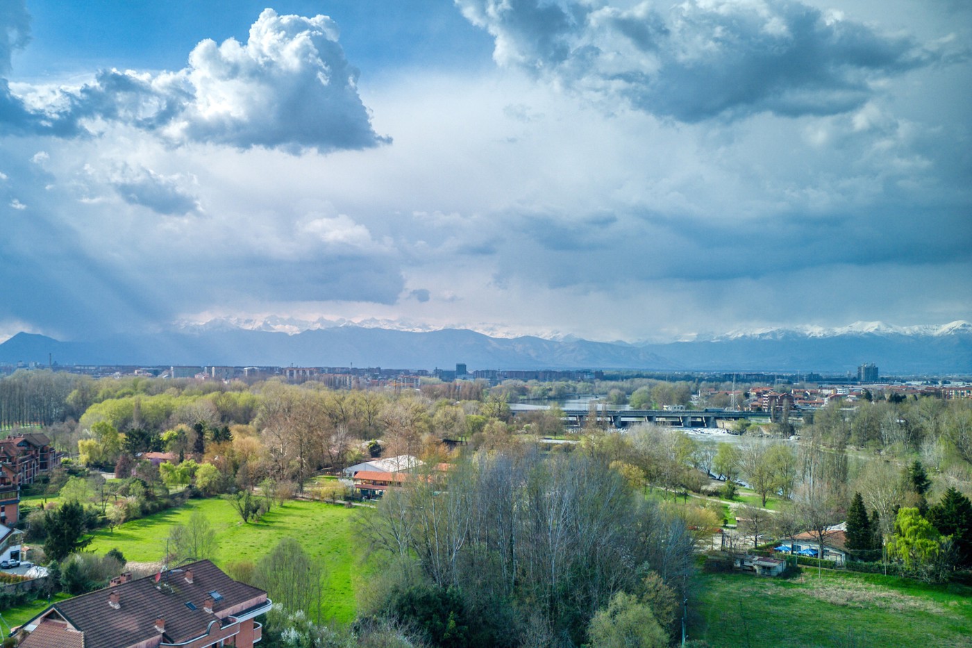 37 Drone Vista.jpeg