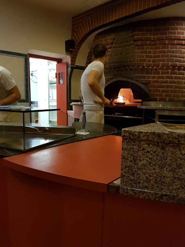 2 Forno a legna.jpg
