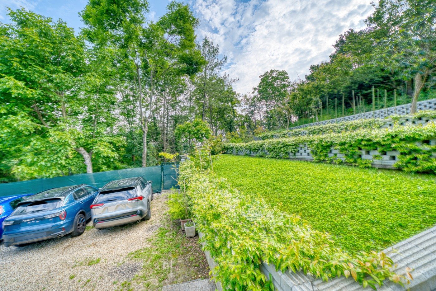 10 GIARDINO ESCLUSIVO E PARCHEGGIO.jpeg