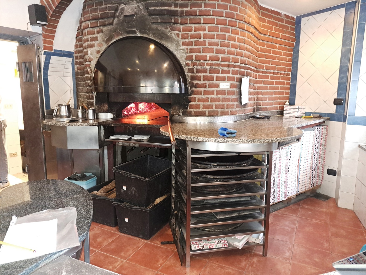 3 Forno a legna.jpg