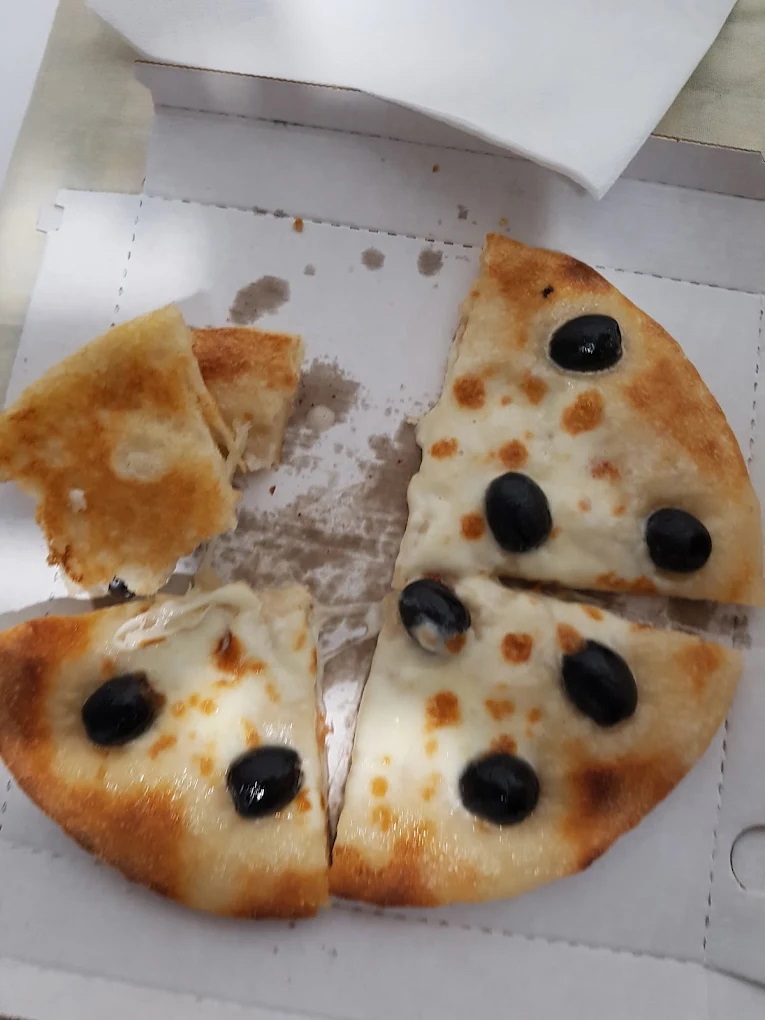 11 Pizza..jpg