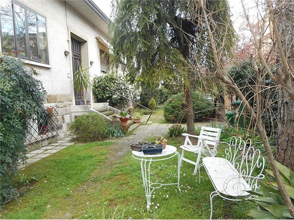 Villa bifamiliare