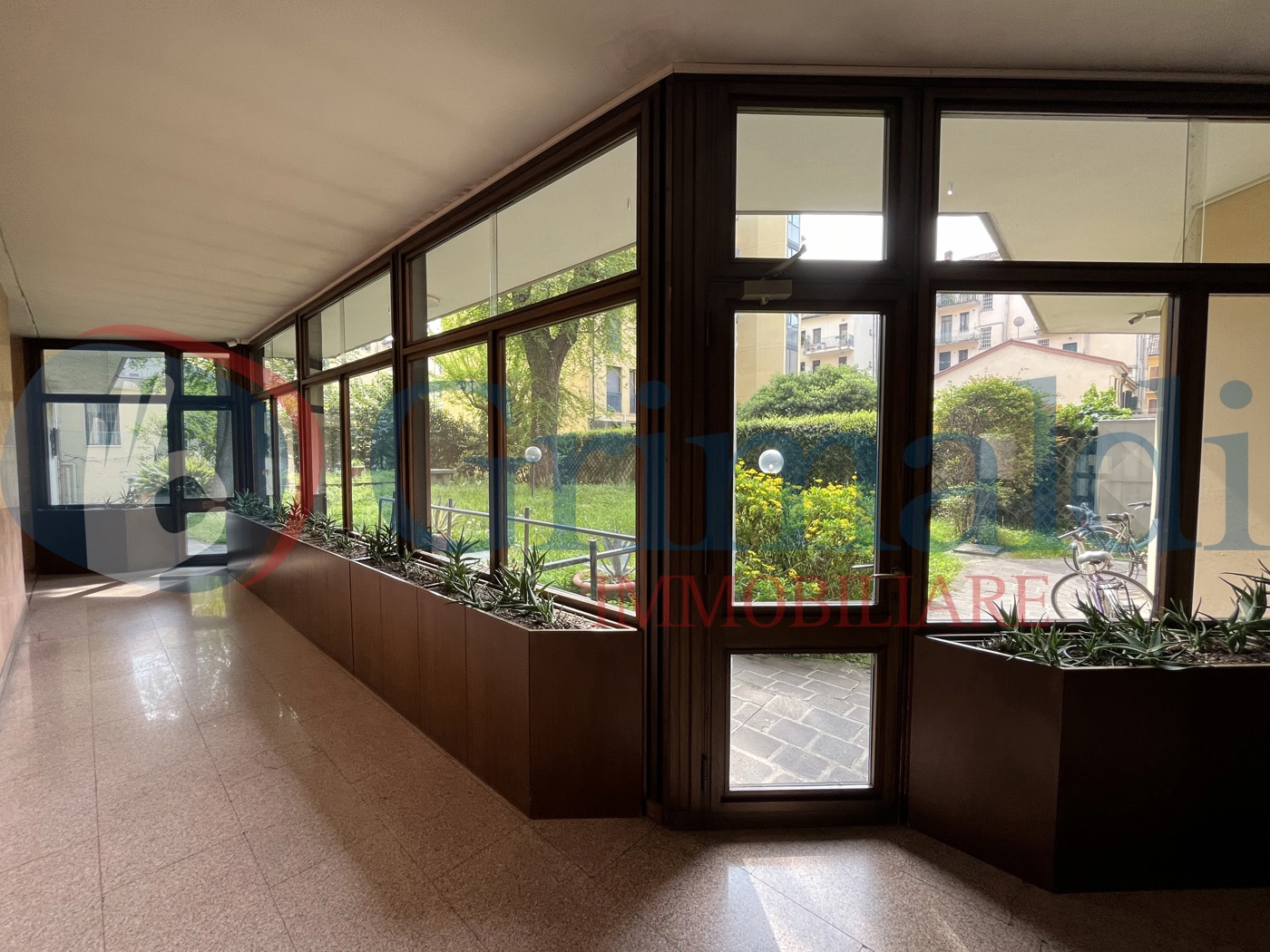 ingresso condominiale