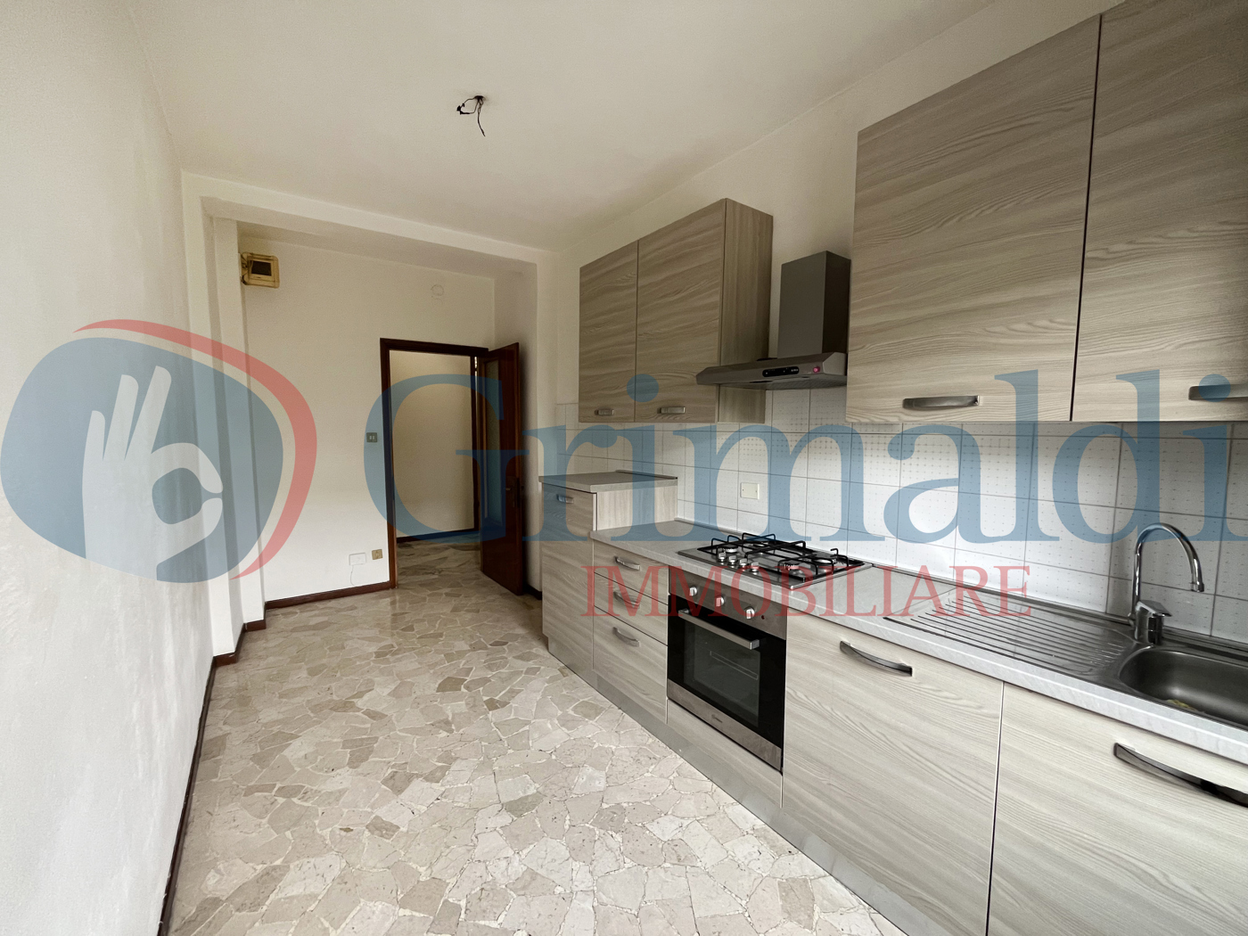 cucina abitabile arredata